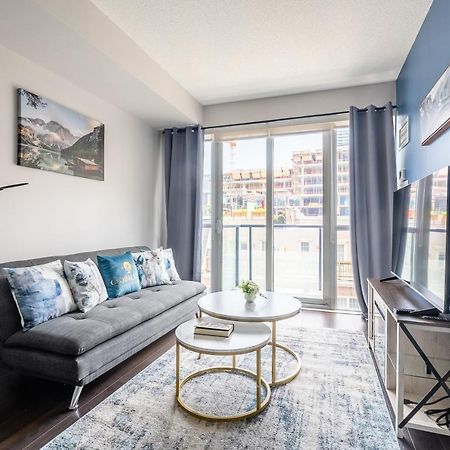 Beautiful Condos In The Heart Of Downtown By Globalstay 多伦多 外观 照片