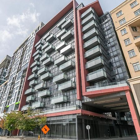 Beautiful Condos In The Heart Of Downtown By Globalstay 多伦多 外观 照片