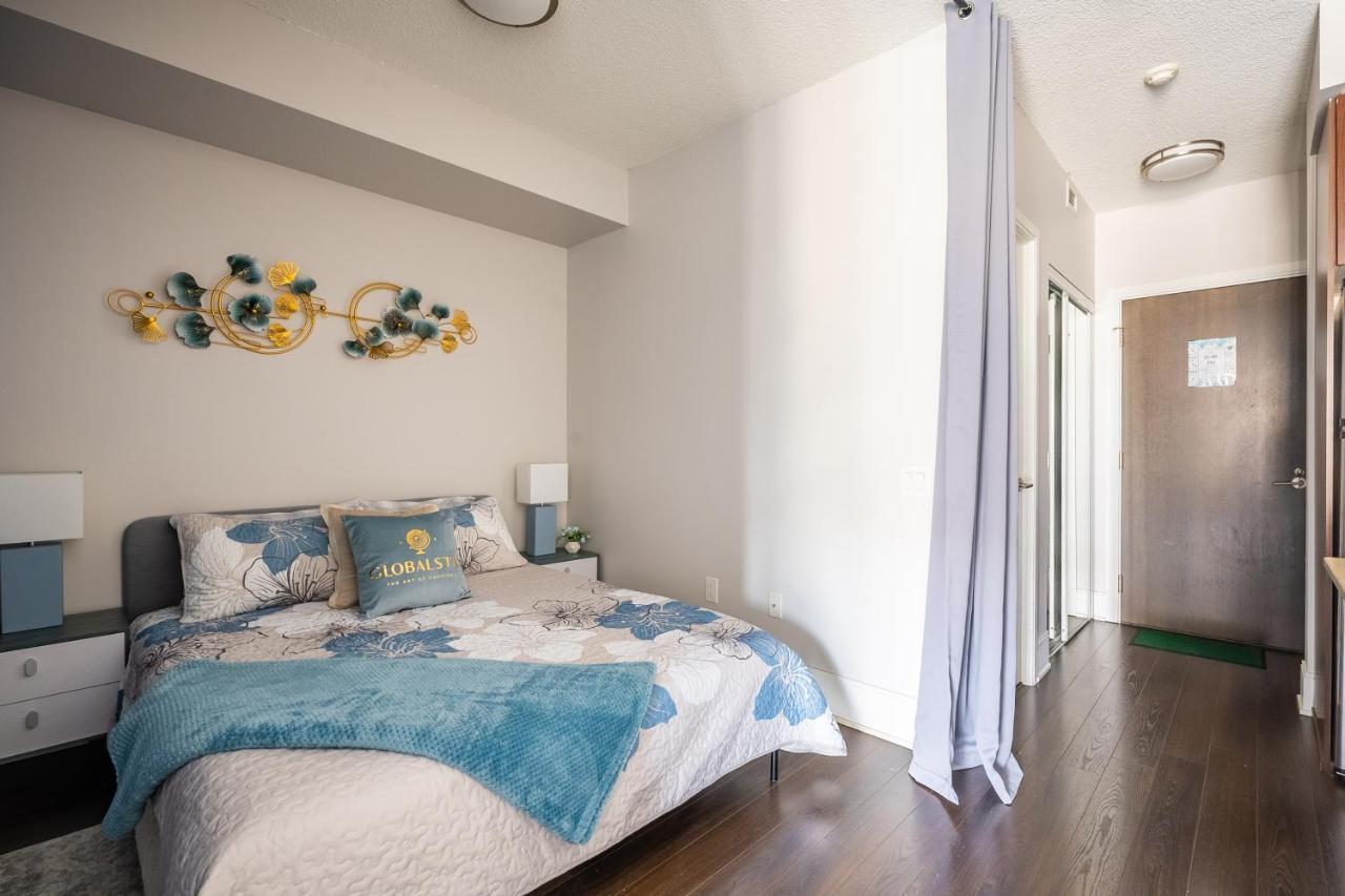 Beautiful Condos In The Heart Of Downtown By Globalstay 多伦多 外观 照片