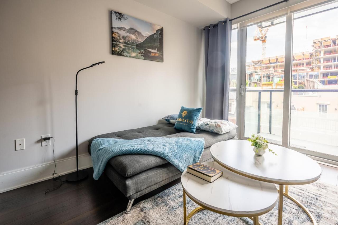 Beautiful Condos In The Heart Of Downtown By Globalstay 多伦多 外观 照片